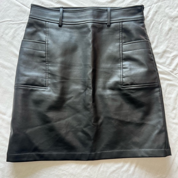 Bagatelle‎ Faux Leather Skirt Womens Black Mini Size Medium - Picture 1 of 5